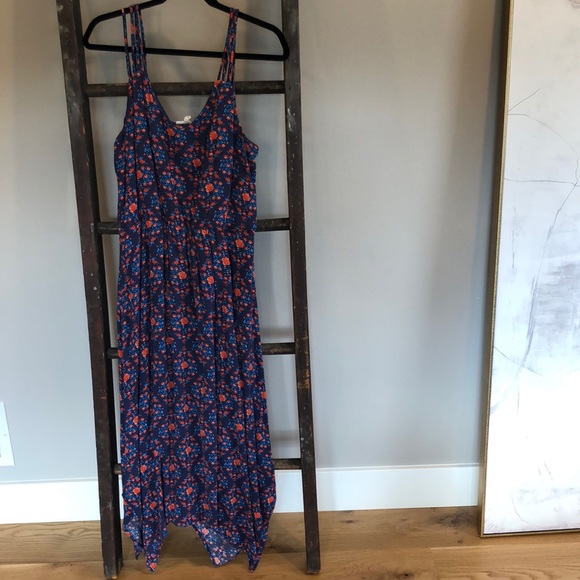 Maurices Dresses & Skirts - Blue and red floral accent dress
